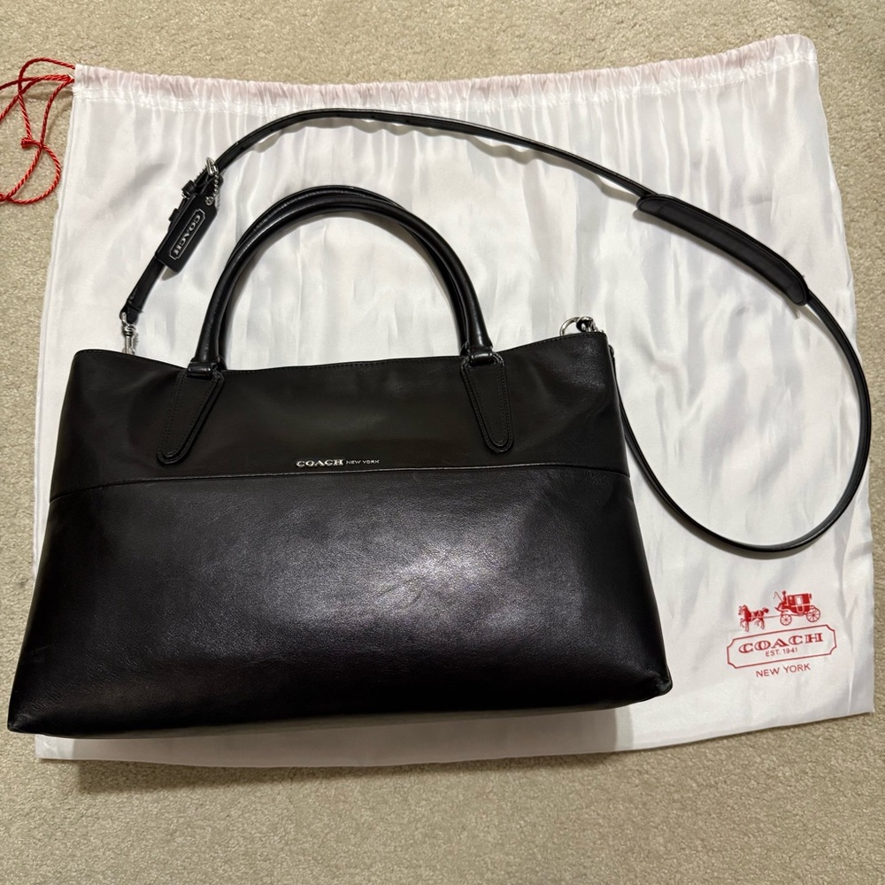 COACH BOROUGH BAG IN BLACK SOFT NAPPA LEATHER